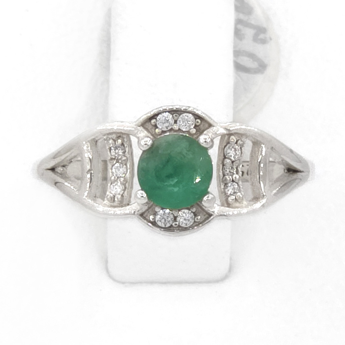 PA697 - Image 4